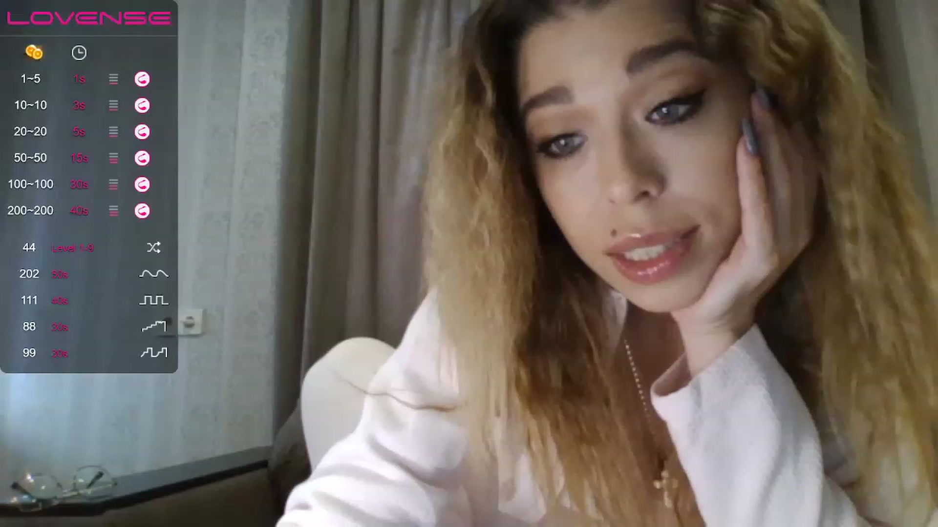Gallery image thumbnail from MilanaGreen's myfreecams stream on, 12/02/2022, 12:06 image 15 of 20