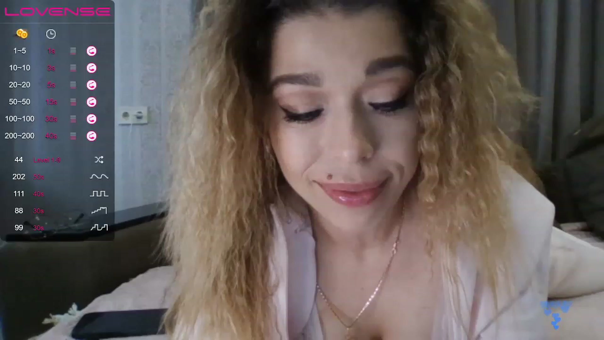Gallery image thumbnail from MilanaGreen's myfreecams stream on, 12/02/2022, 12:06 image 16 of 20