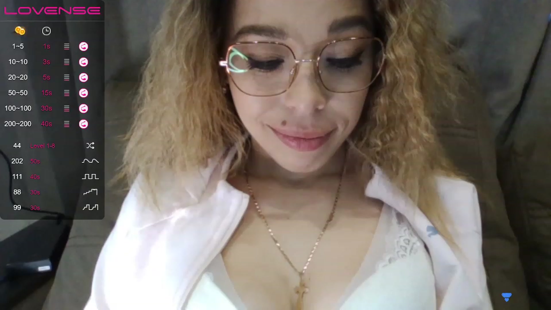 Gallery image thumbnail from MilanaGreen's myfreecams stream on, 12/02/2022, 14:02 image 8 of 20