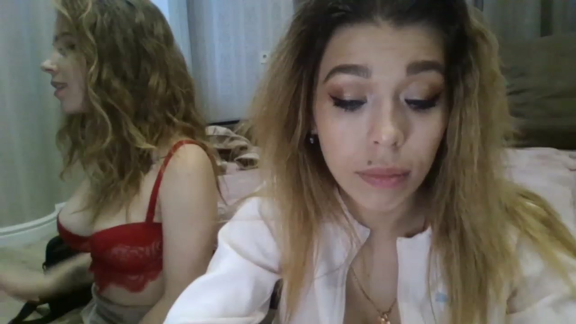 Gallery image thumbnail from MilanaGreen's myfreecams stream on, 12/03/2022, 13:55 image 10 of 20