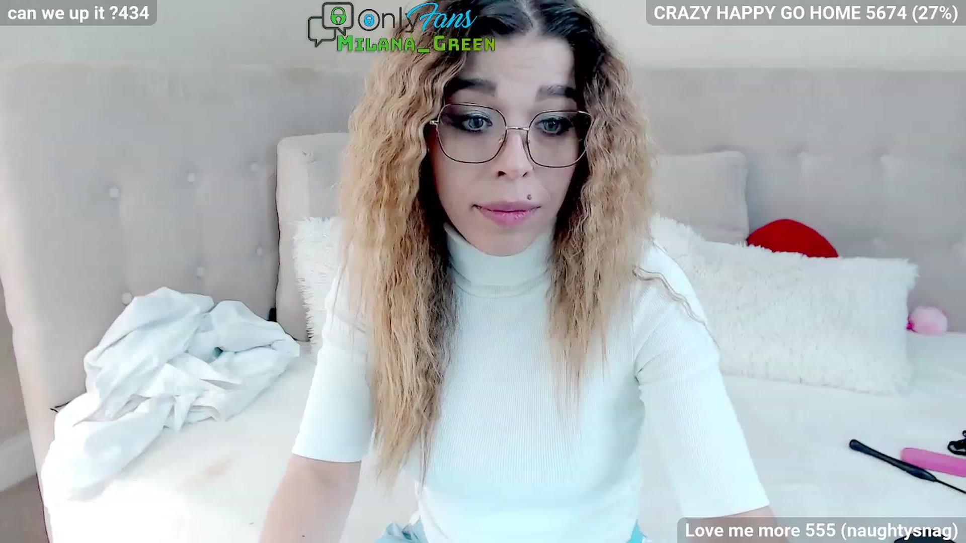 Gallery image thumbnail from MilanaGreen's myfreecams stream on, 12/04/2022, 14:12 image 11 of 20