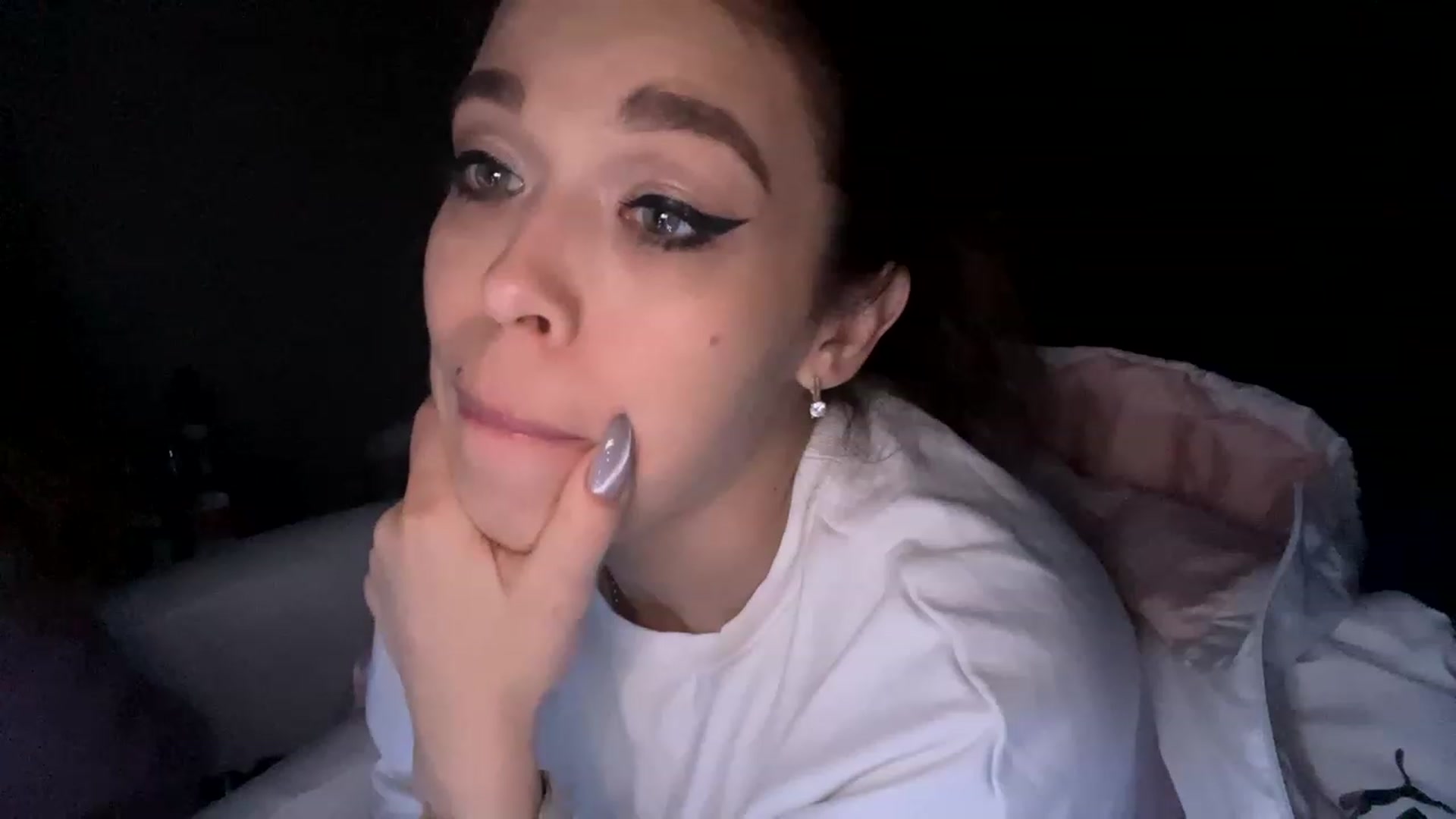 Gallery image thumbnail from MilanaGreen's myfreecams stream on, 12/28/2022, 15:21 image 8 of 20