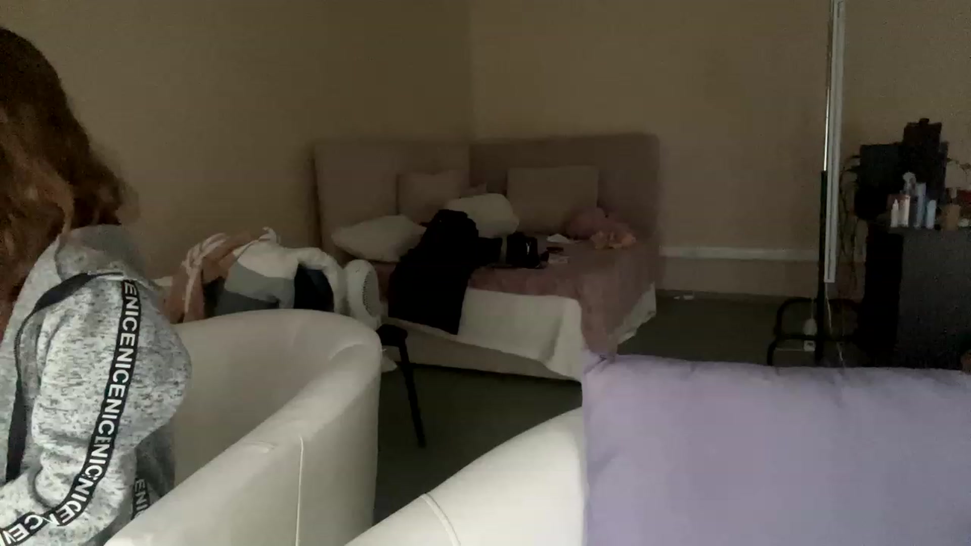 Gallery image thumbnail from MilanaGreen's myfreecams stream on, 12/29/2022, 12:52 image 8 of 20