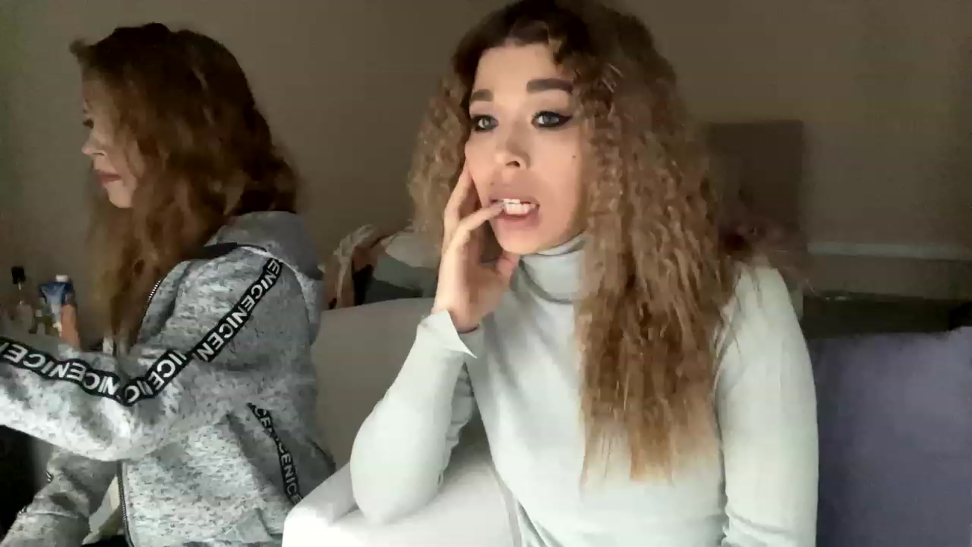 Gallery image thumbnail from MilanaGreen's myfreecams stream on, 12/29/2022, 12:52 image 9 of 20