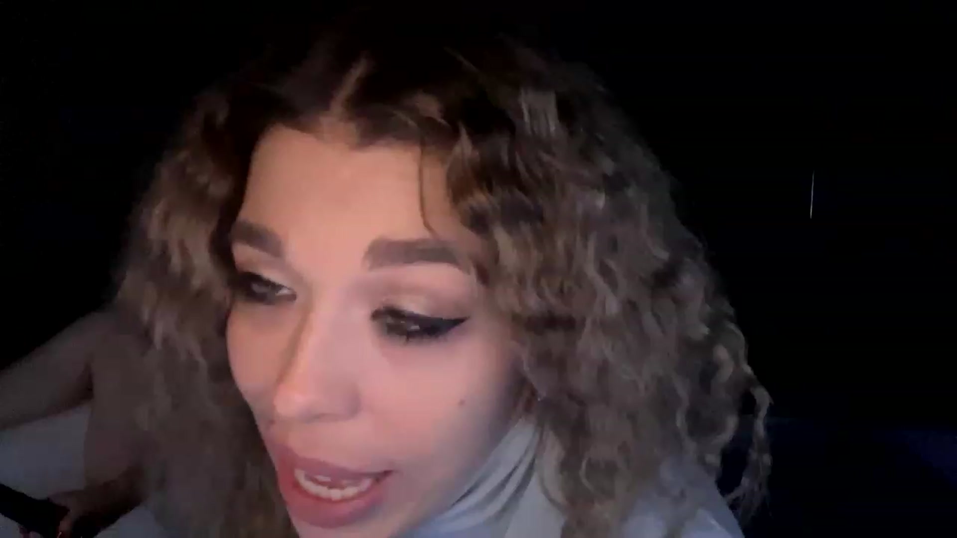 Gallery image thumbnail from MilanaGreen's myfreecams stream on, 12/29/2022, 14:36 image 17 of 20