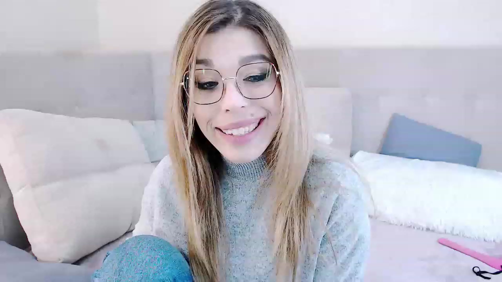 Gallery image thumbnail from MilanaGreen's myfreecams stream on, 02/06/2023, 14:33 image 3 of 20