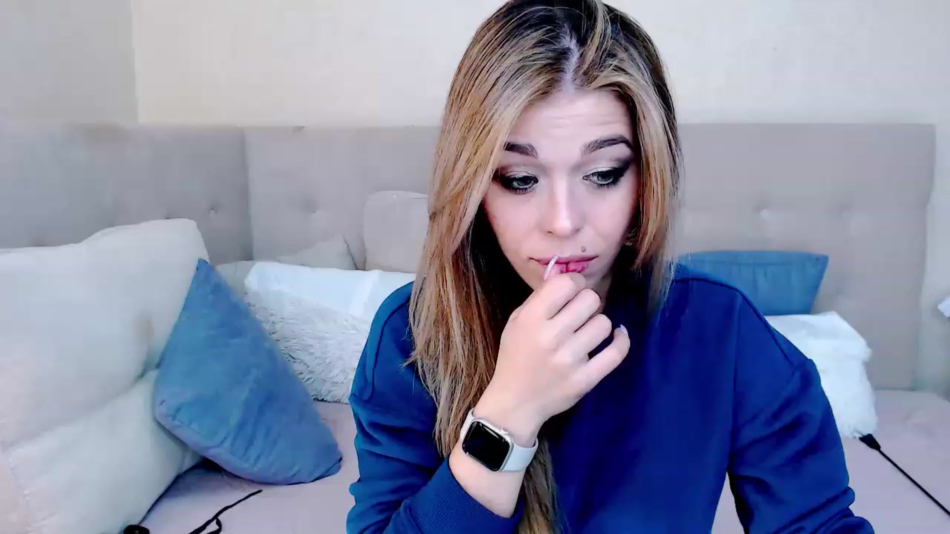 Gallery image thumbnail from MilanaGreen's myfreecams stream on, 02/20/2023, 13:17 image 19 of 20