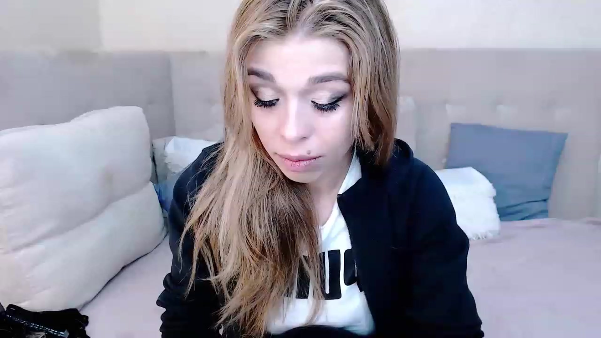 Gallery image thumbnail from MilanaGreen's myfreecams stream on, 02/23/2023, 13:13 image 5 of 20