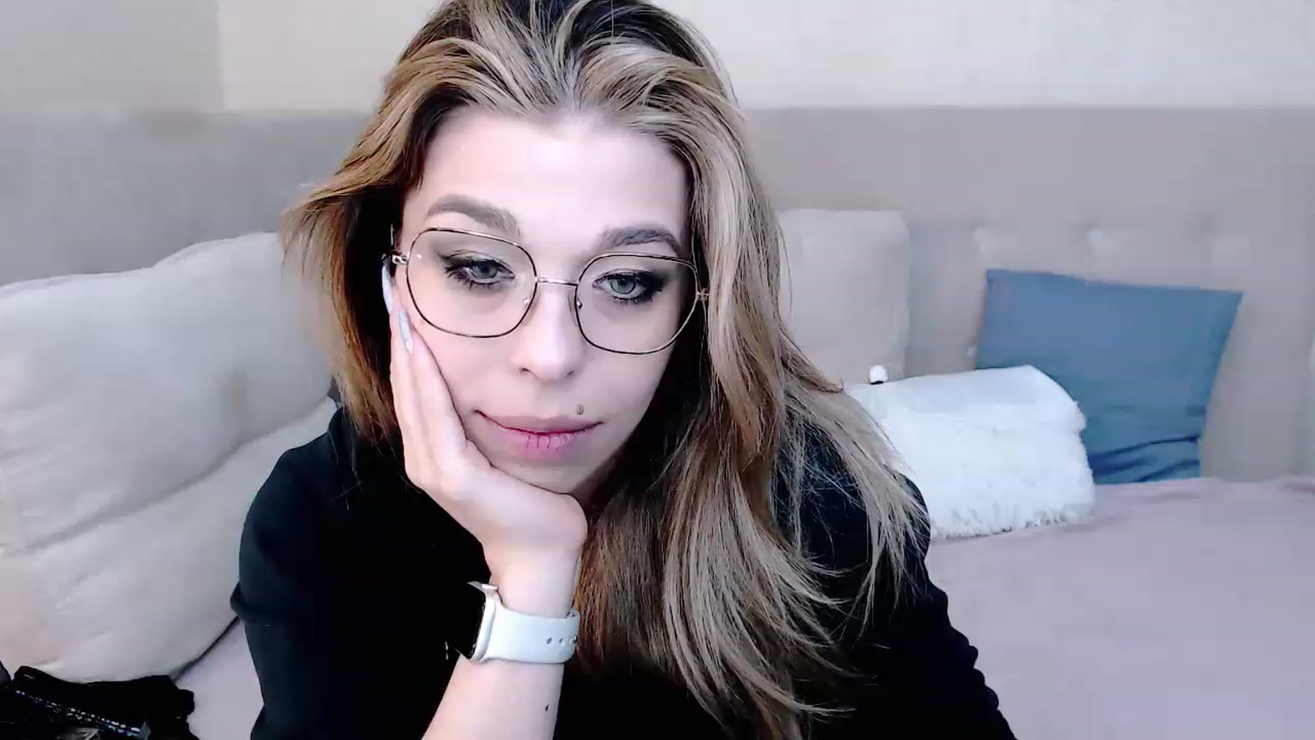 Gallery image thumbnail from MilanaGreen's myfreecams stream on, 02/23/2023, 13:13 image 16 of 20