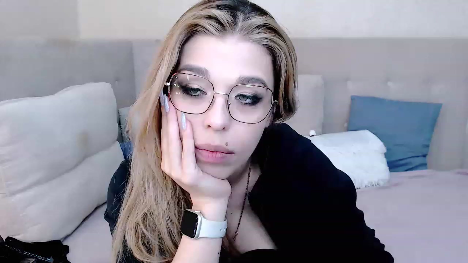 Gallery image thumbnail from MilanaGreen's myfreecams stream on, 02/23/2023, 13:13 image 18 of 20
