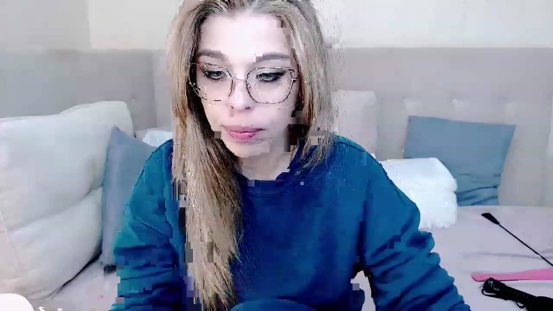 Gallery image thumbnail from MilanaGreen's myfreecams stream on, 02/24/2023, 11:18 image 12 of 20