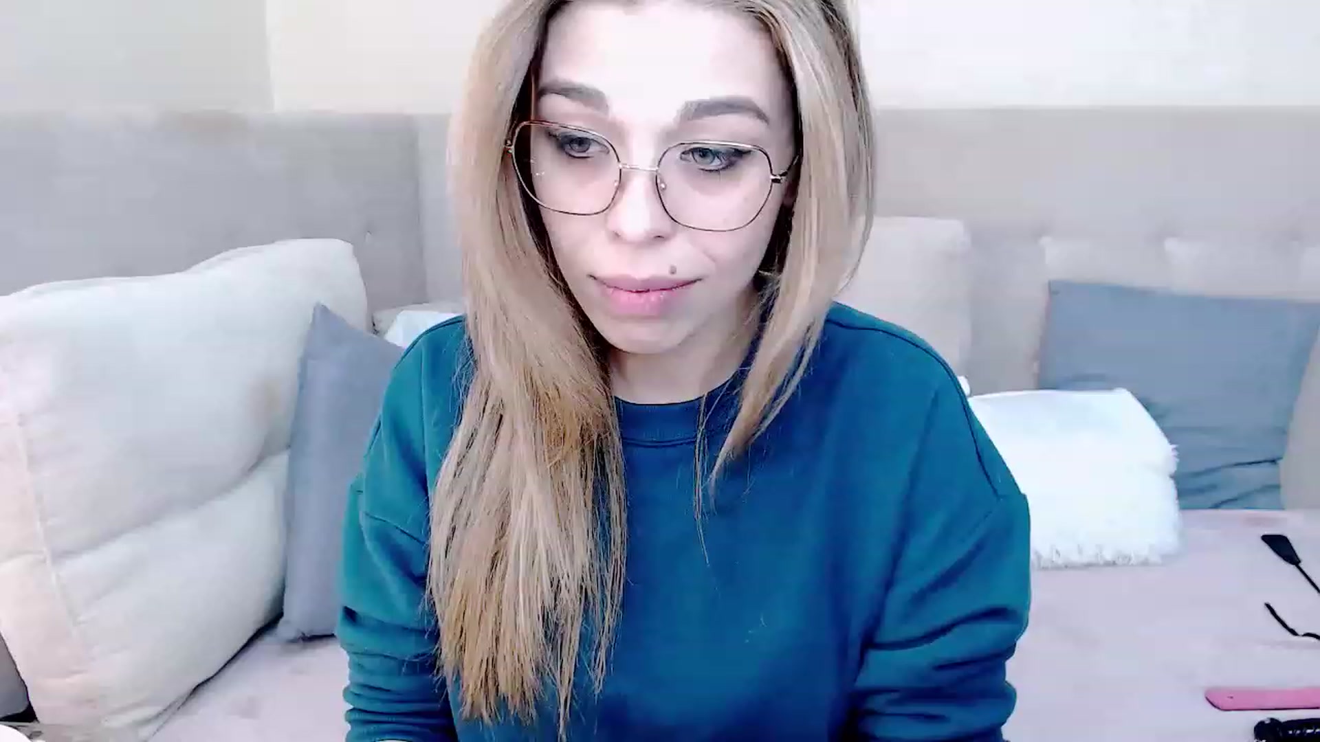 Gallery image thumbnail from MilanaGreen's myfreecams stream on, 02/24/2023, 15:26 image 10 of 20