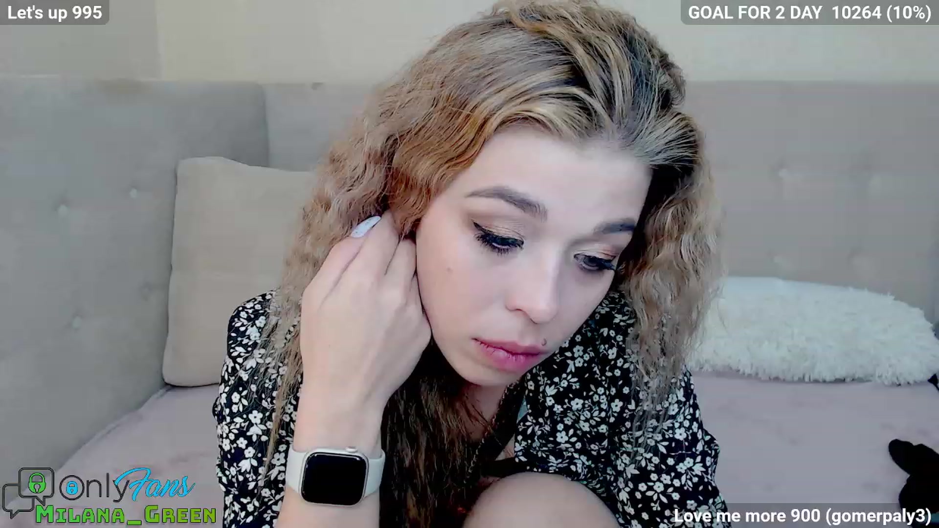 Gallery image thumbnail from MilanaGreen's myfreecams stream on, 03/14/2023, 14:00 image 9 of 20