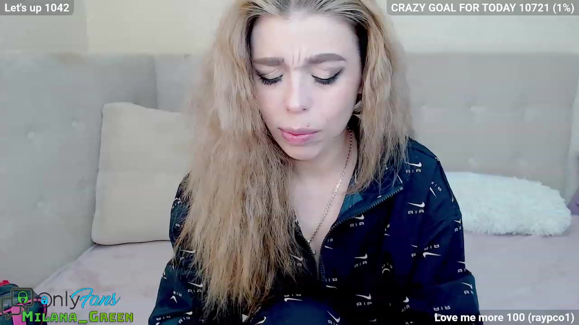 Gallery image thumbnail from MilanaGreen's myfreecams stream on, 03/15/2023, 12:35 image 15 of 20