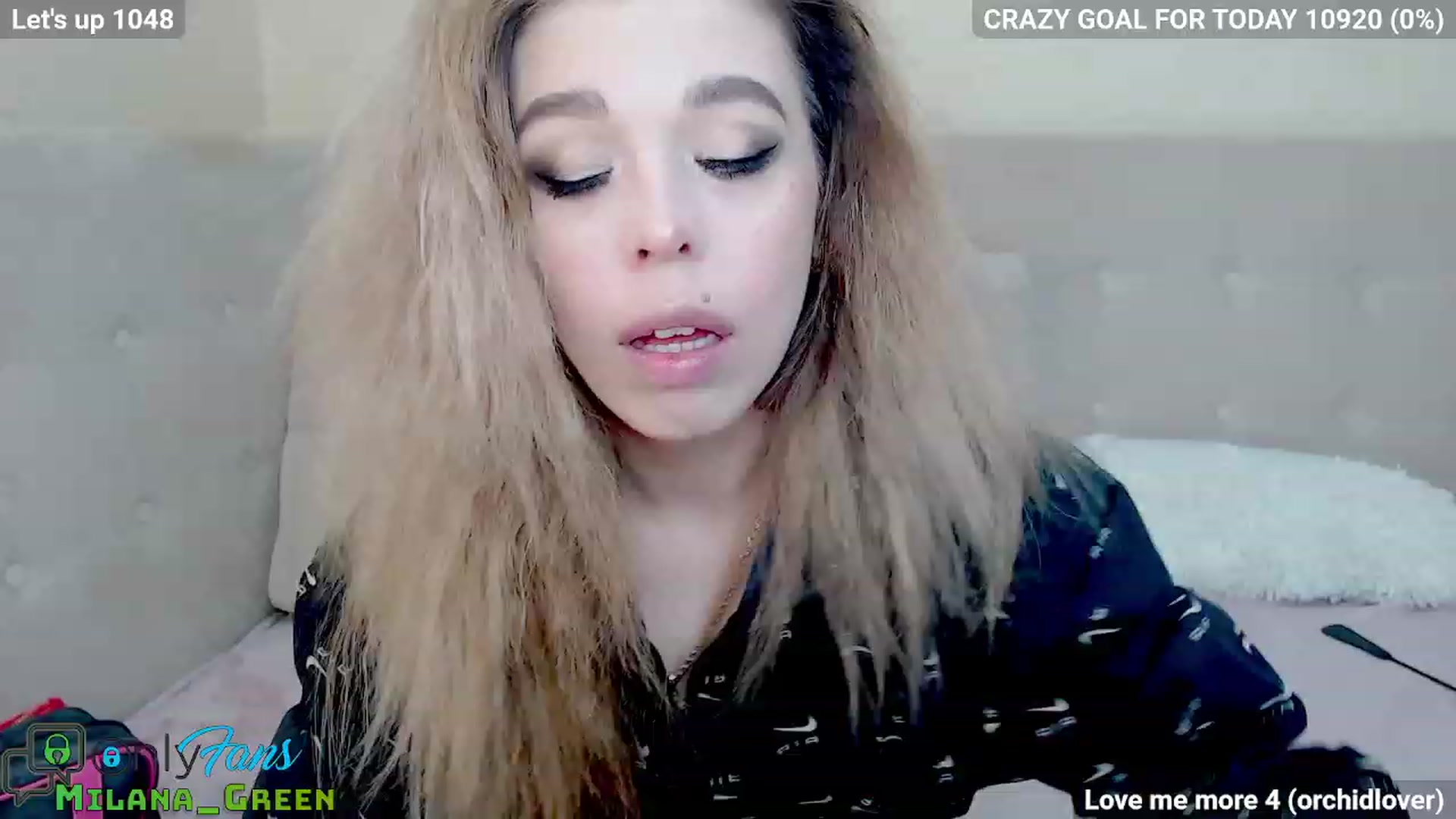Gallery image thumbnail from MilanaGreen's myfreecams stream on, 03/15/2023, 12:35 image 8 of 20