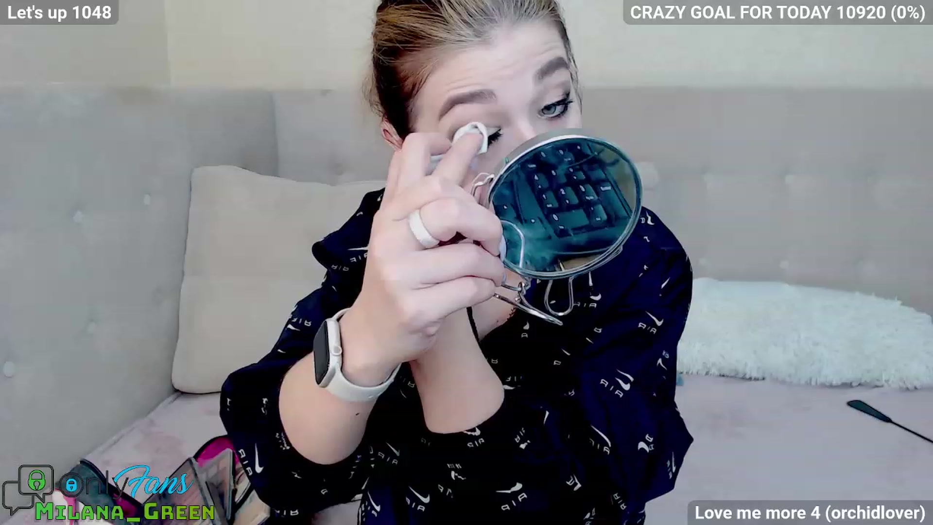 Gallery image thumbnail from MilanaGreen's myfreecams stream on, 03/15/2023, 12:35 image 6 of 20