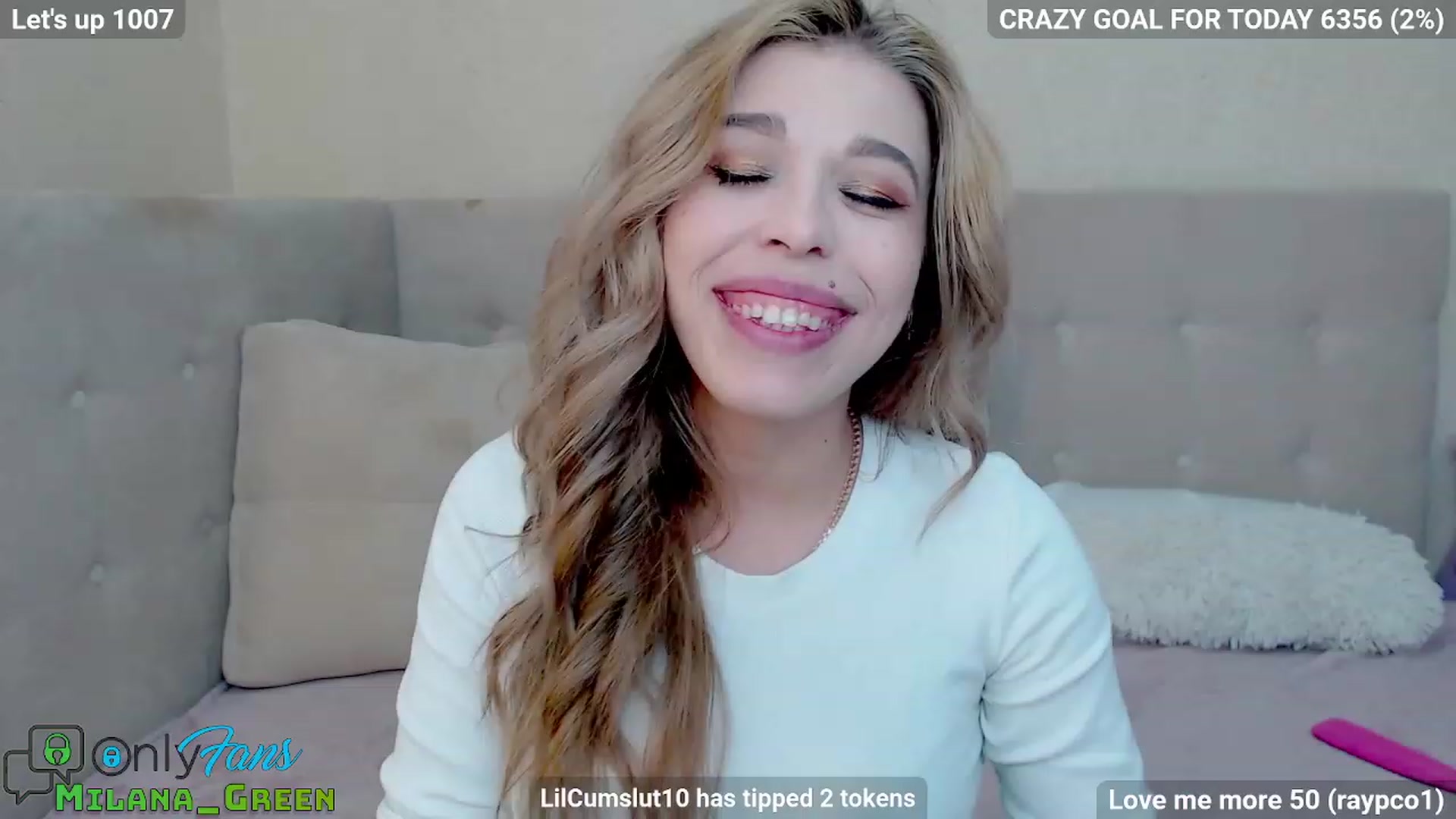 Gallery image thumbnail from MilanaGreen's myfreecams stream on, 03/16/2023, 12:19 image 2 of 20