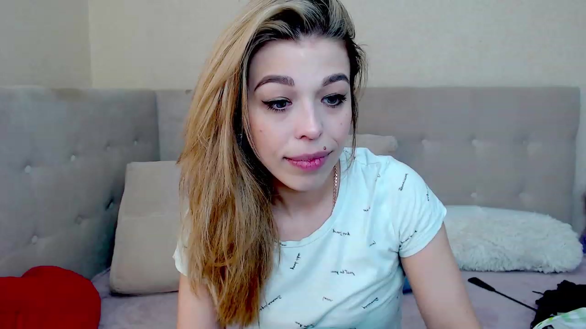 Gallery image thumbnail from MilanaGreen's myfreecams stream on, 03/24/2023, 11:22 image 17 of 20
