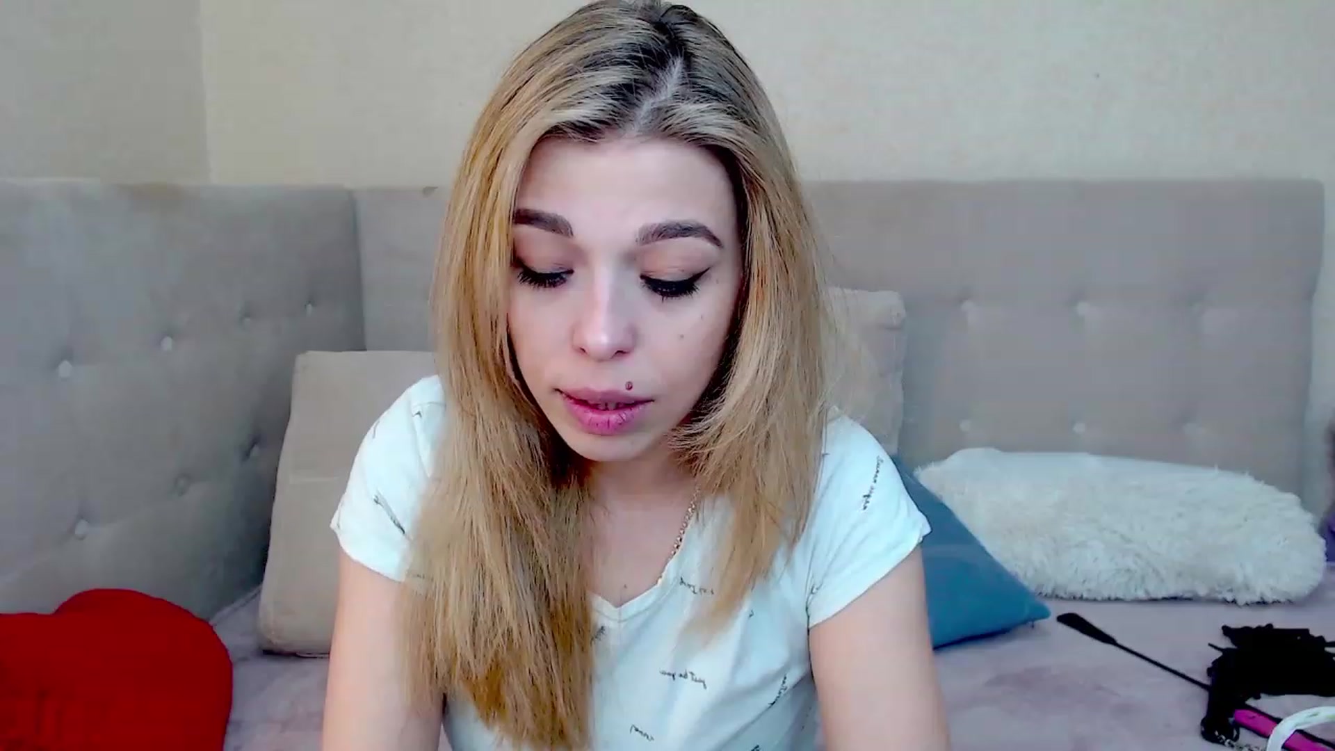 Gallery image thumbnail from MilanaGreen's myfreecams stream on, 03/24/2023, 12:15 image 18 of 20