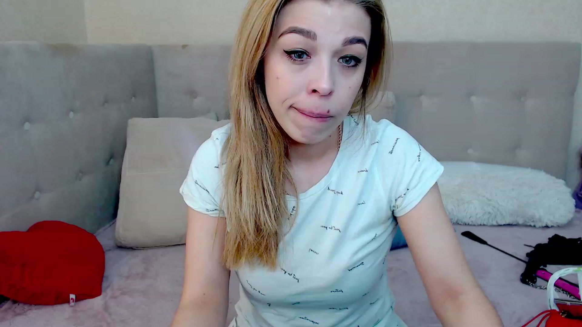Gallery image thumbnail from MilanaGreen's myfreecams stream on, 03/24/2023, 12:15 image 1 of 20