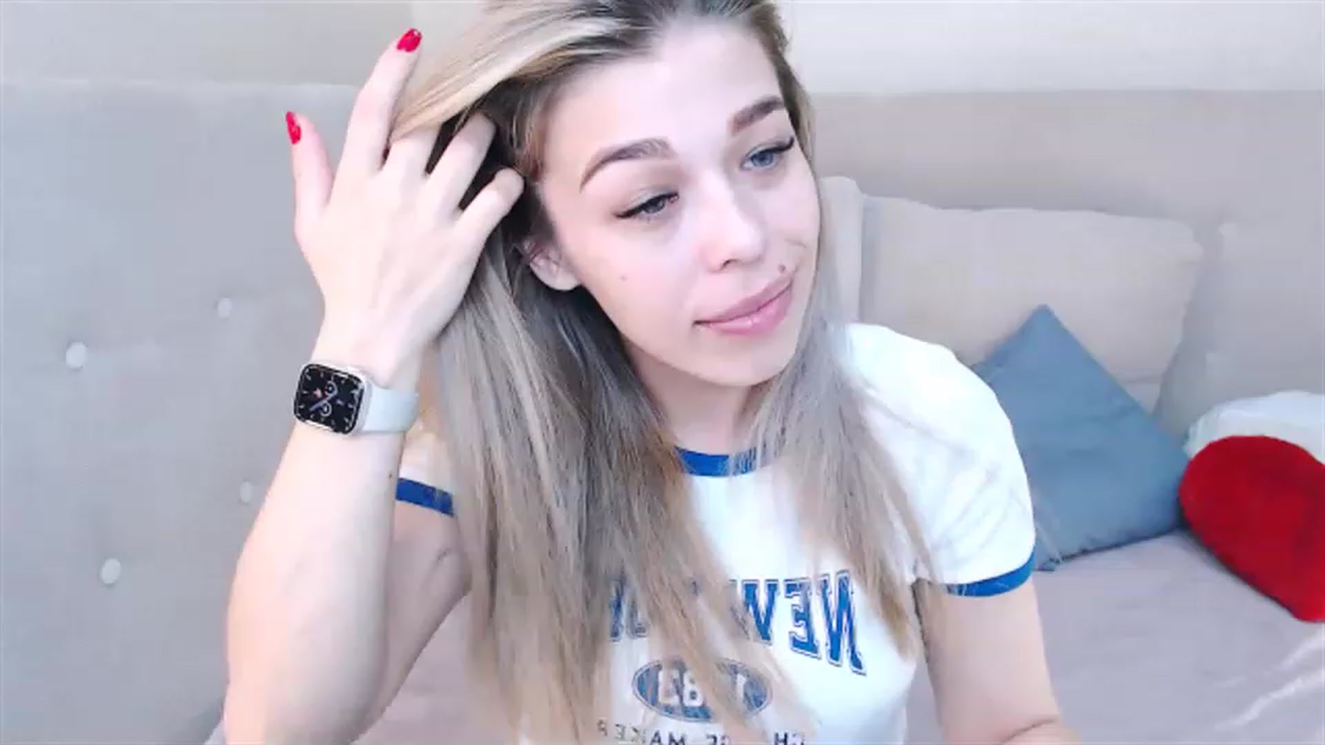 Gallery image thumbnail from MilanaGreen's myfreecams stream on, 05/03/2023, 11:03 image 5 of 20