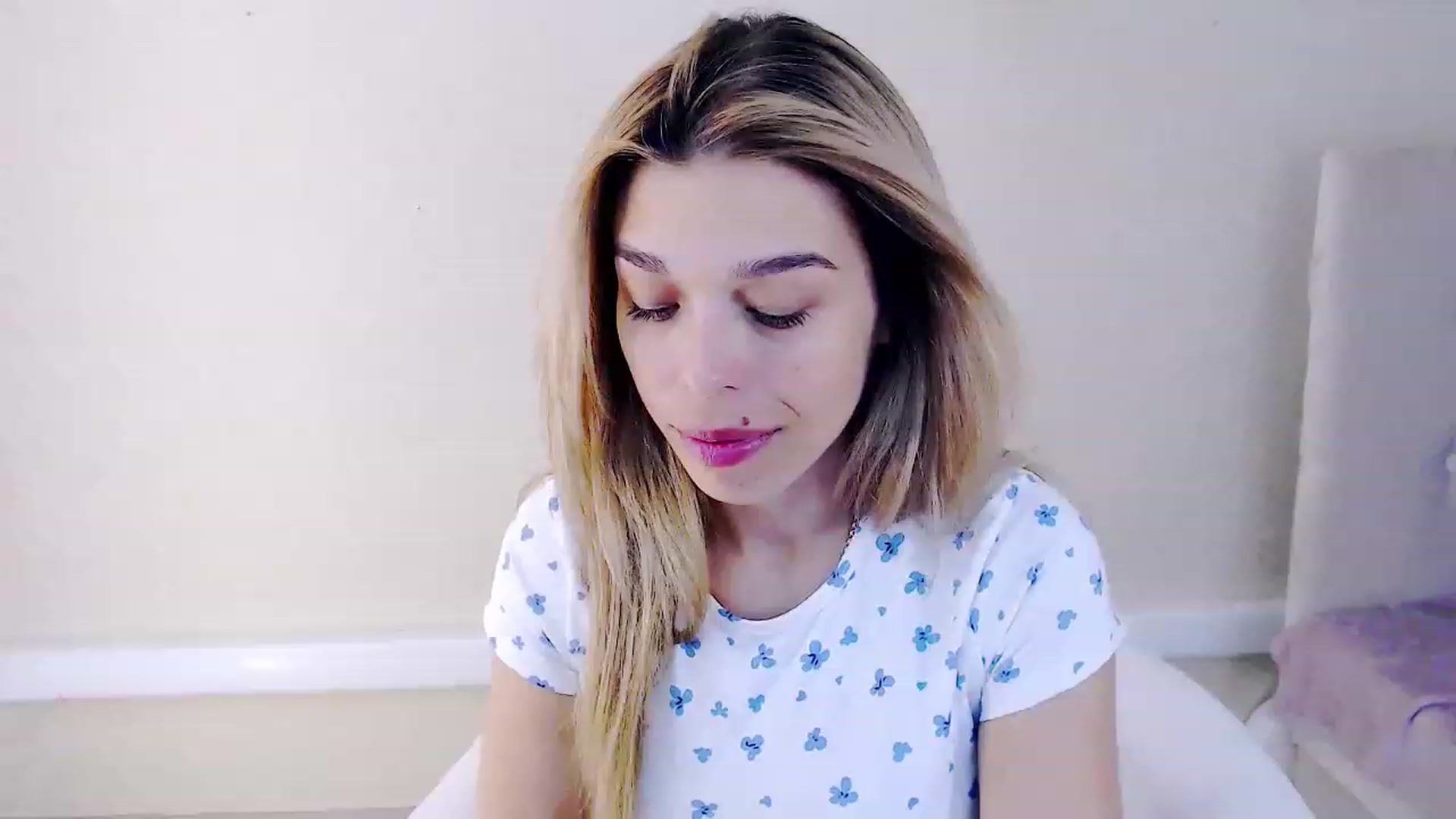Gallery image thumbnail from MilanaGreen's myfreecams stream on, 08/18/2023, 12:18 image 1 of 20