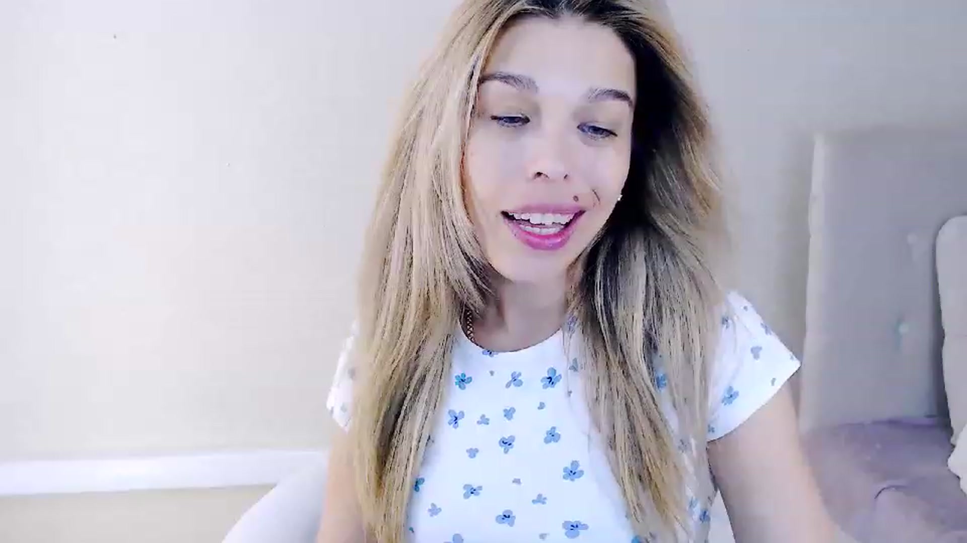 Gallery image thumbnail from MilanaGreen's myfreecams stream on, 08/18/2023, 13:58 image 6 of 20