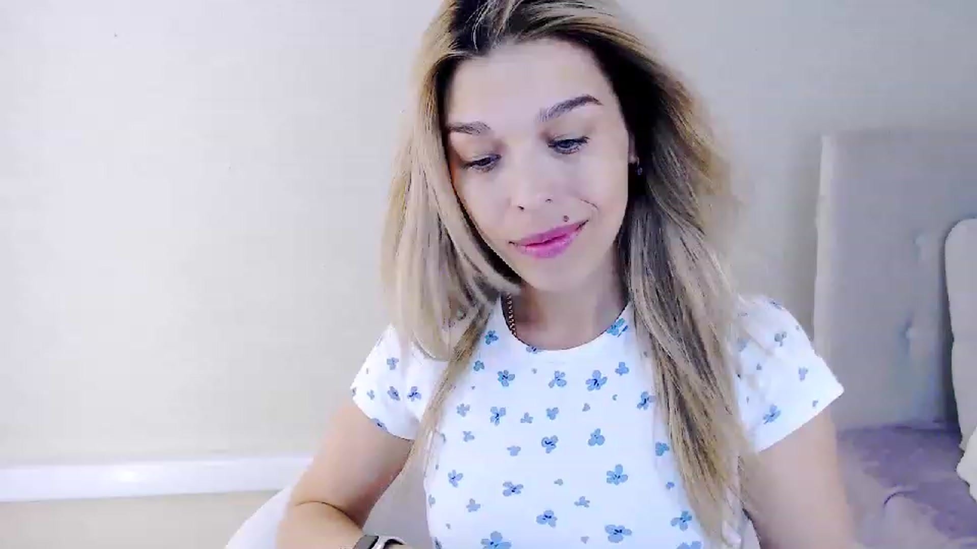 Gallery image thumbnail from MilanaGreen's myfreecams stream on, 08/18/2023, 13:58 image 5 of 20