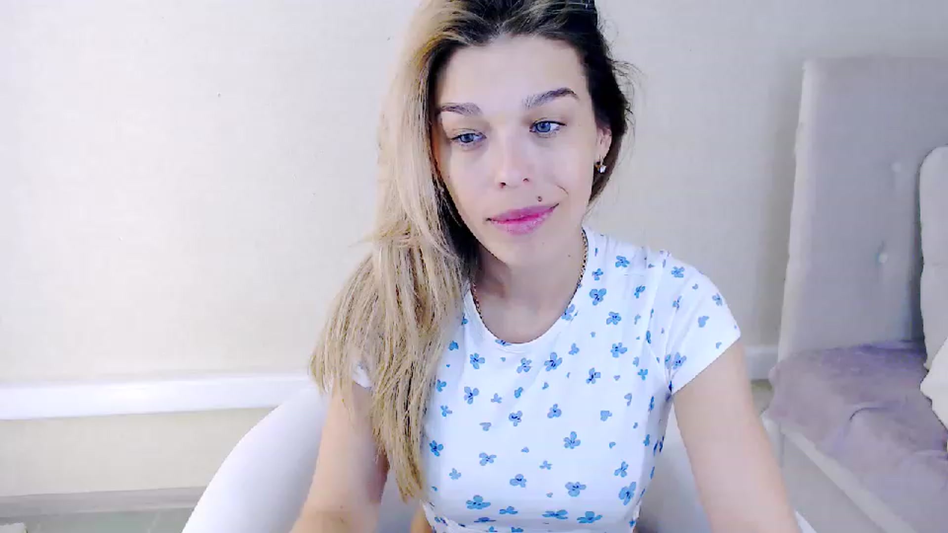 Gallery image thumbnail from MilanaGreen's myfreecams stream on, 08/18/2023, 13:58 image 10 of 20