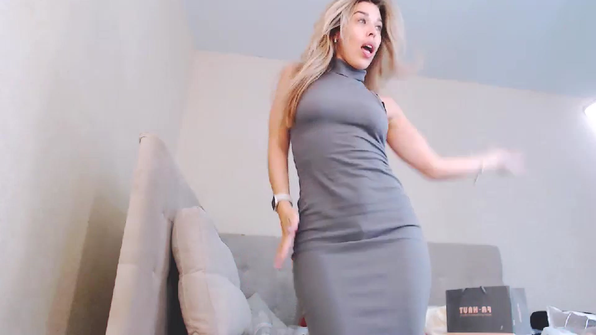 Gallery image thumbnail from MilanaGreen's myfreecams stream on, 08/19/2023, 12:59 image 3 of 20