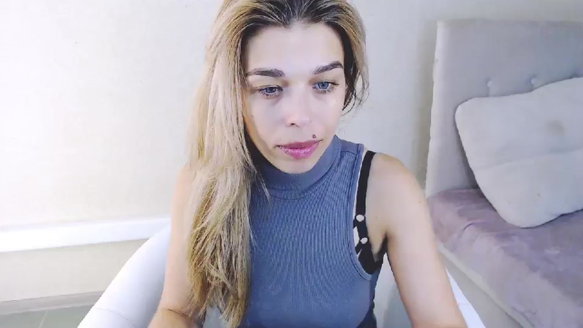 Gallery image thumbnail from MilanaGreen's myfreecams stream on, 08/19/2023, 13:47 image 8 of 20