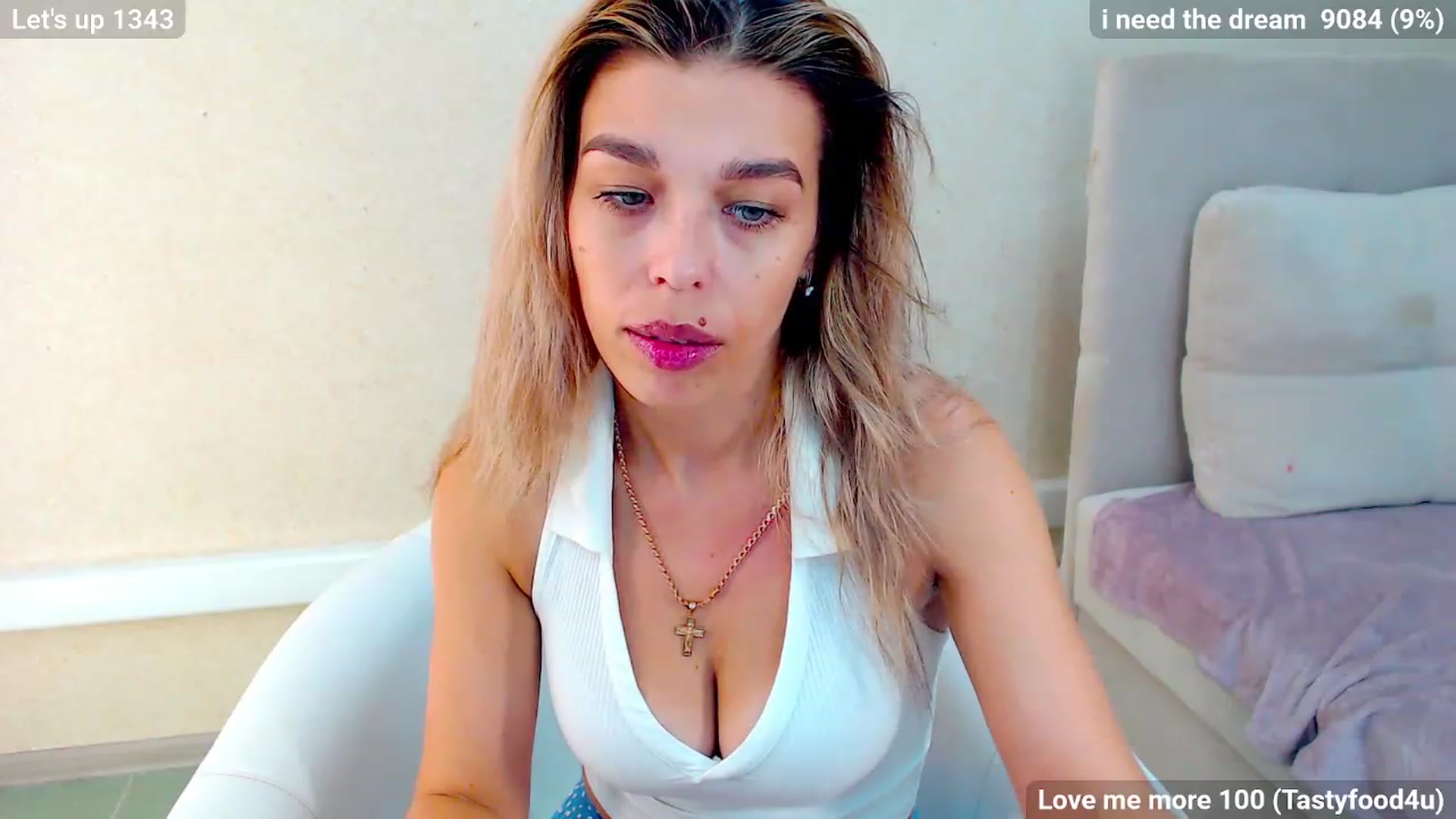 Gallery image thumbnail from MilanaGreen's myfreecams stream on, 08/27/2023, 12:18 image 8 of 20