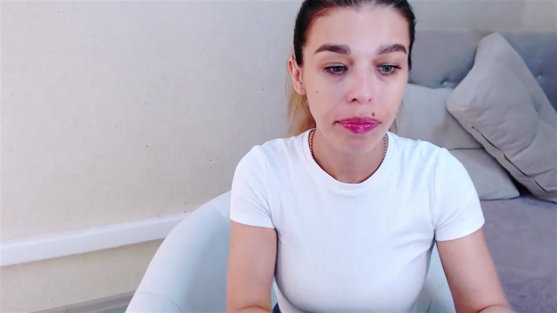 Gallery image thumbnail from MilanaGreen's myfreecams stream on, 08/30/2023, 12:35 image 15 of 20