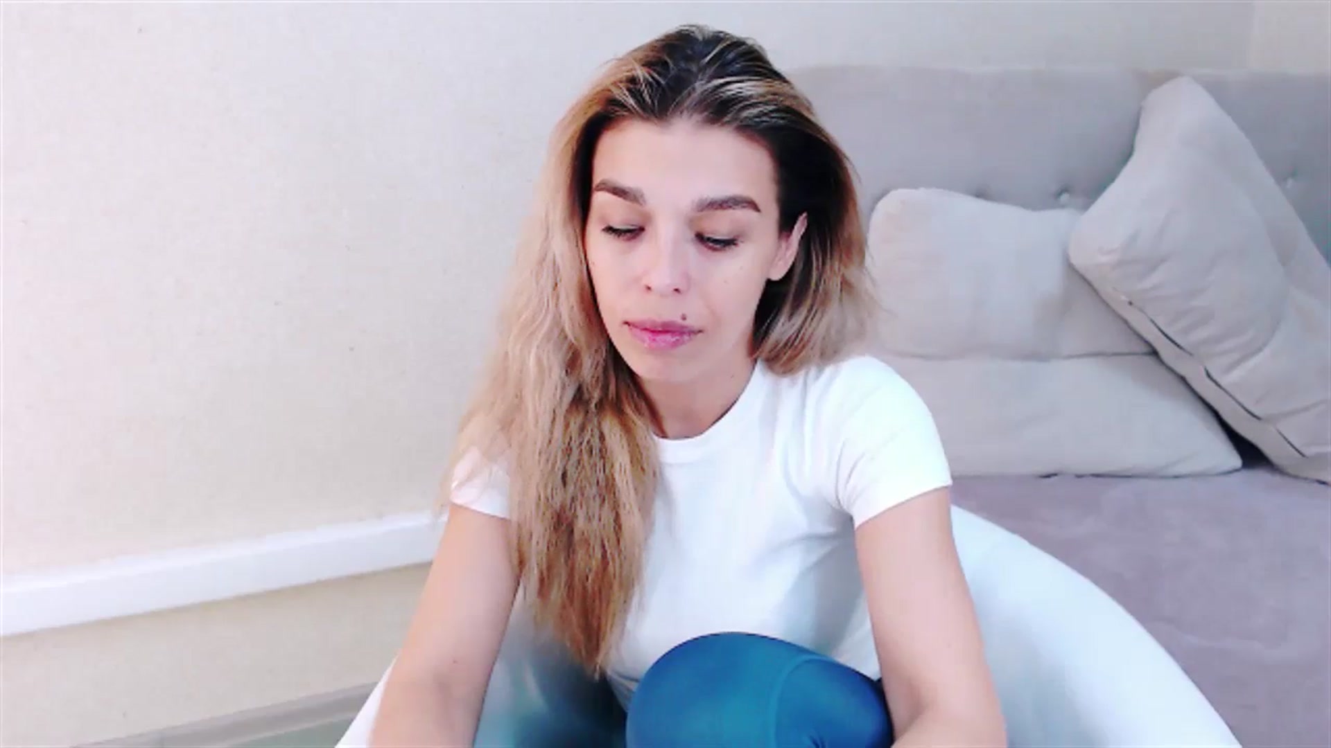 Gallery image thumbnail from MilanaGreen's myfreecams stream on, 08/30/2023, 12:35 image 18 of 20