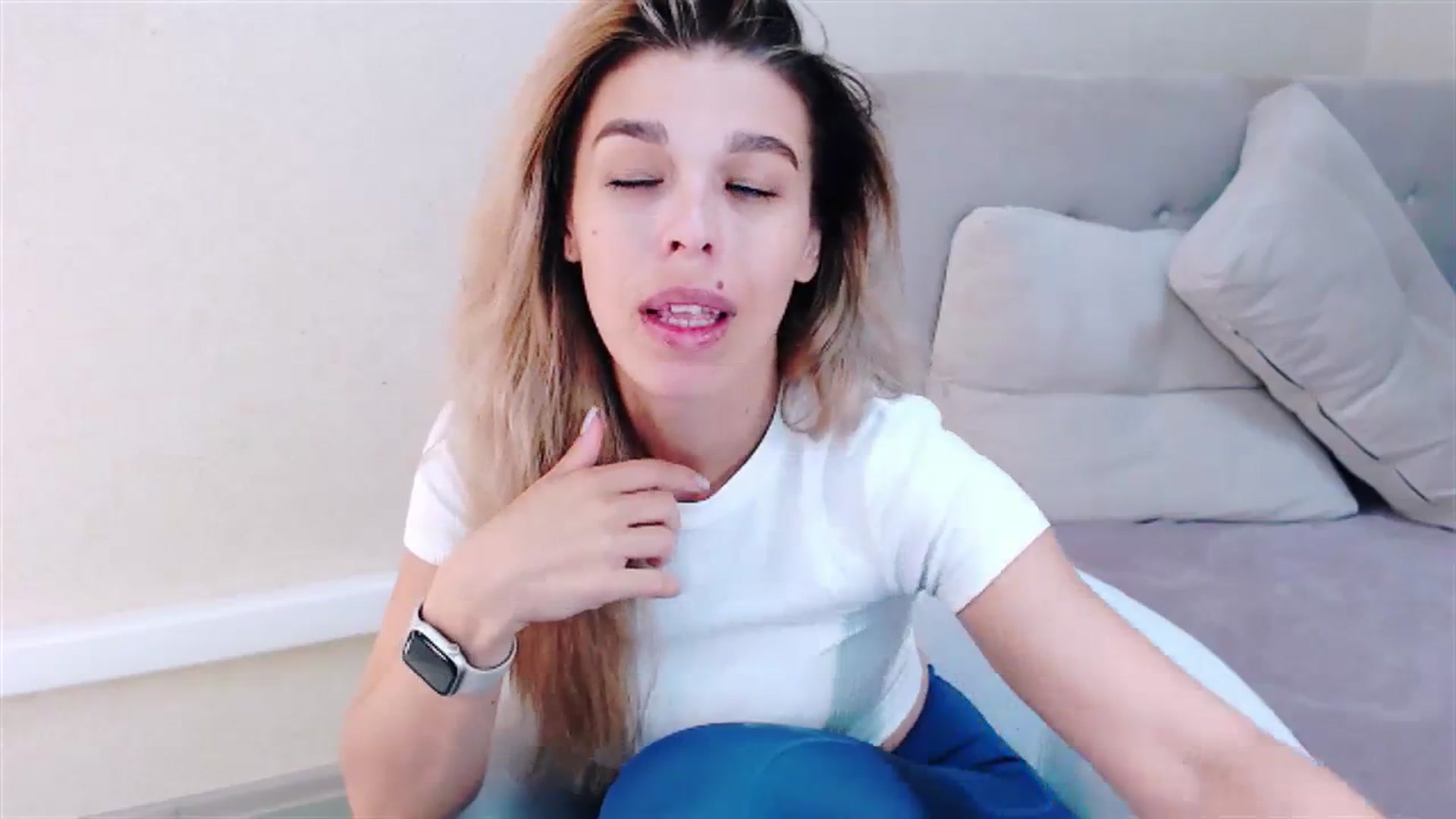 Gallery image thumbnail from MilanaGreen's myfreecams stream on, 08/30/2023, 12:35 image 17 of 20