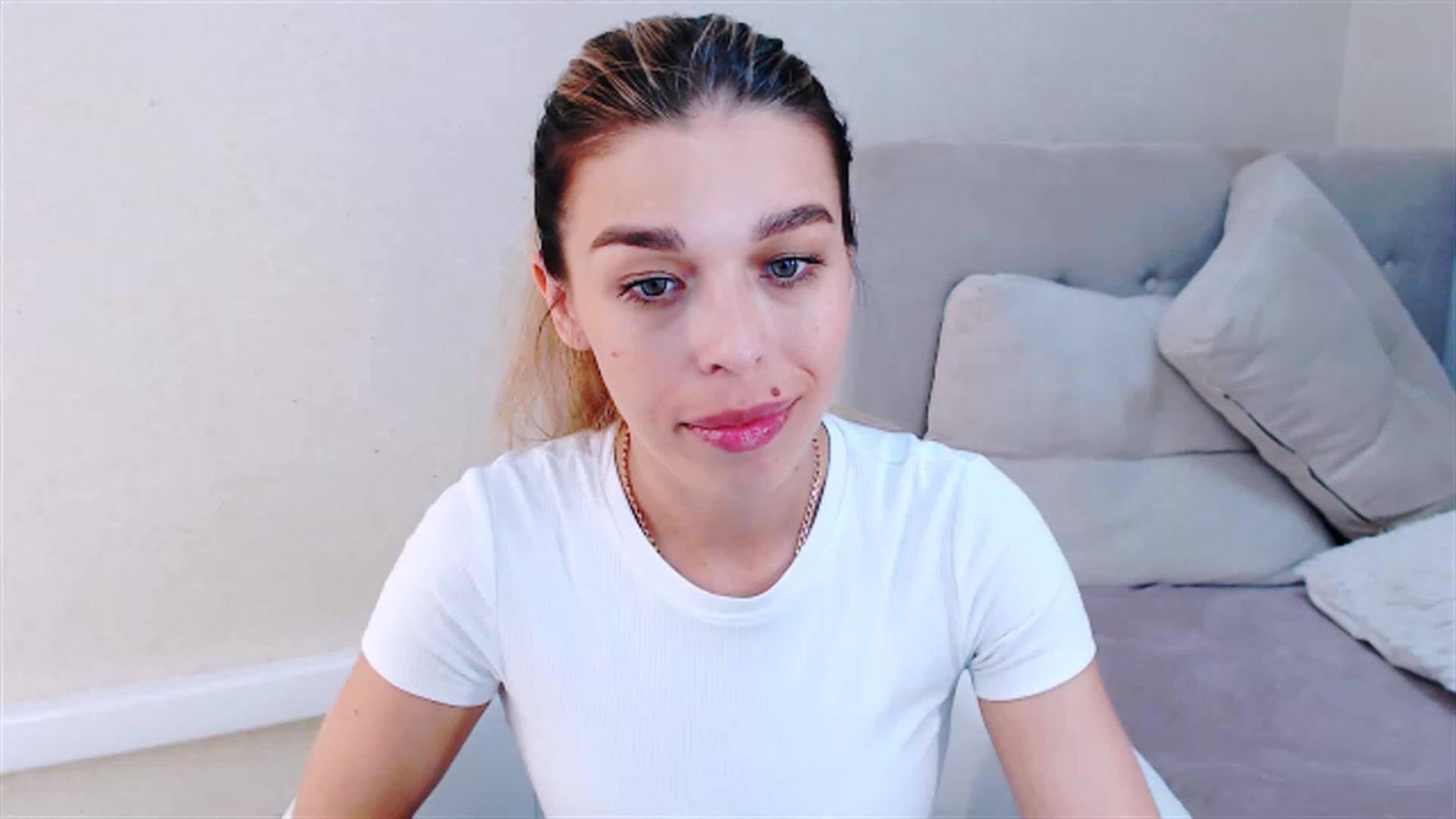Gallery image thumbnail from MilanaGreen's myfreecams stream on, 08/30/2023, 13:42 image 5 of 20