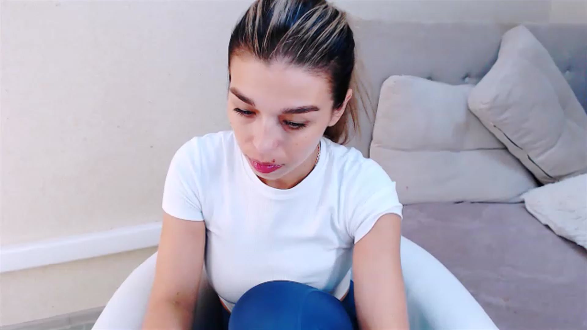 Gallery image thumbnail from MilanaGreen's myfreecams stream on, 08/30/2023, 13:42 image 19 of 20
