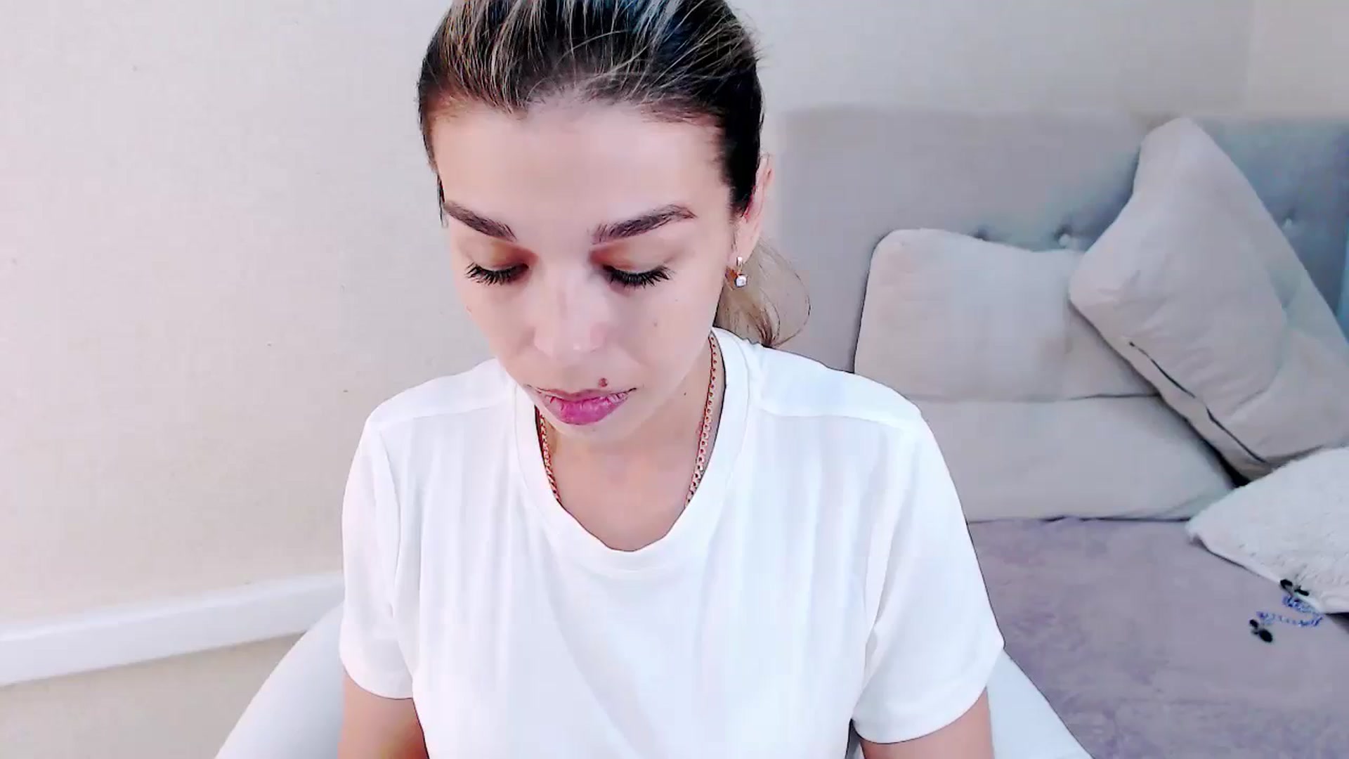 Gallery image thumbnail from MilanaGreen's myfreecams stream on, 08/31/2023, 12:13 image 8 of 20
