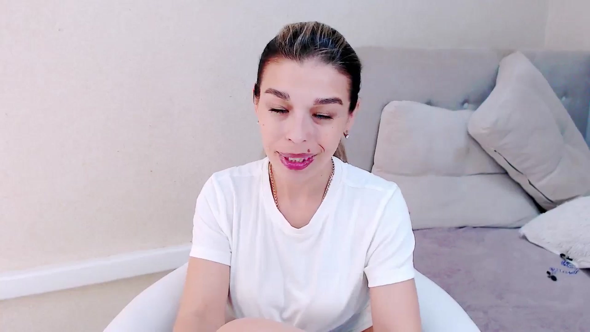 Gallery image thumbnail from MilanaGreen's myfreecams stream on, 08/31/2023, 12:13 image 14 of 20