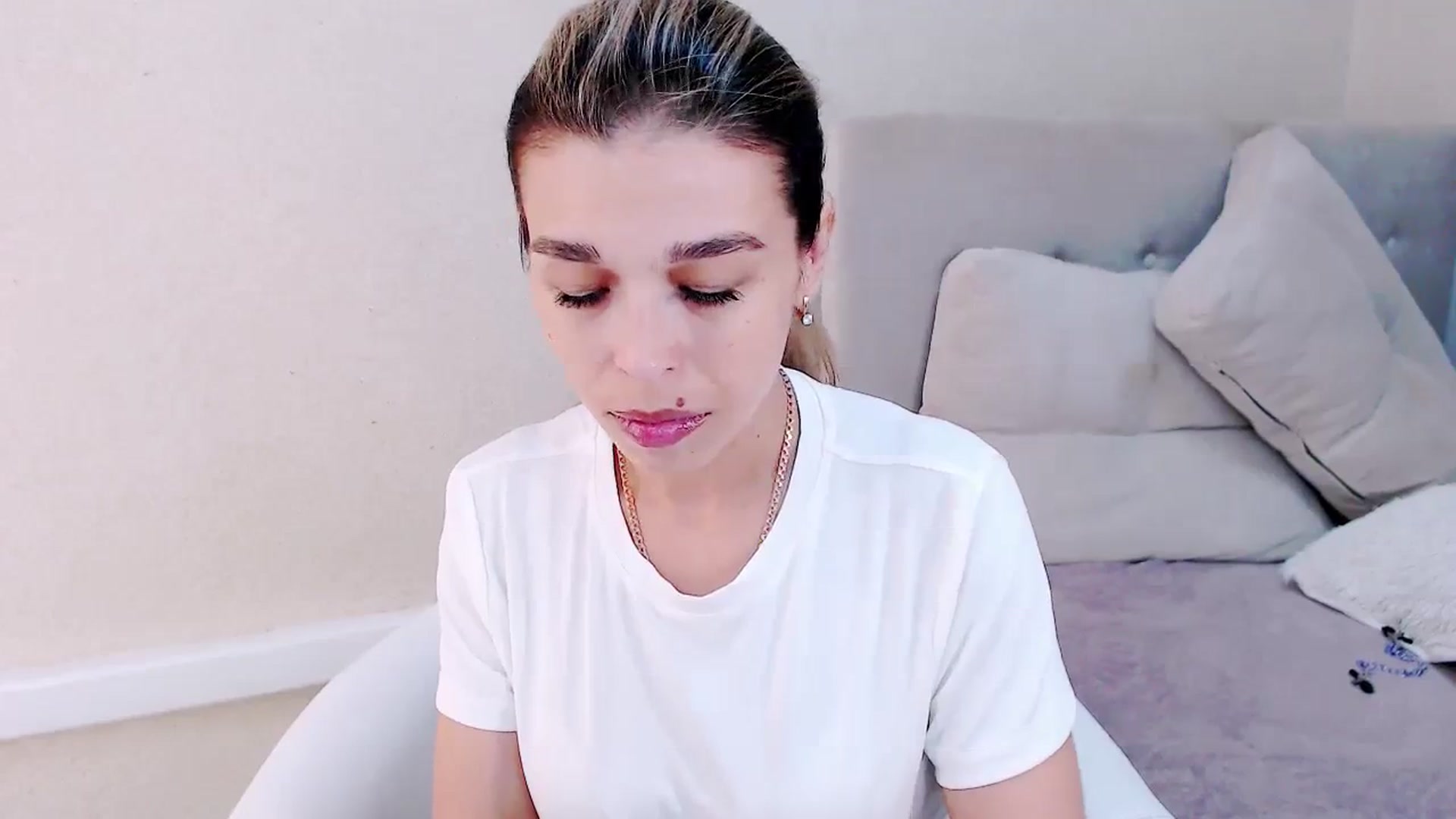 Gallery image thumbnail from MilanaGreen's myfreecams stream on, 08/31/2023, 12:13 image 11 of 20