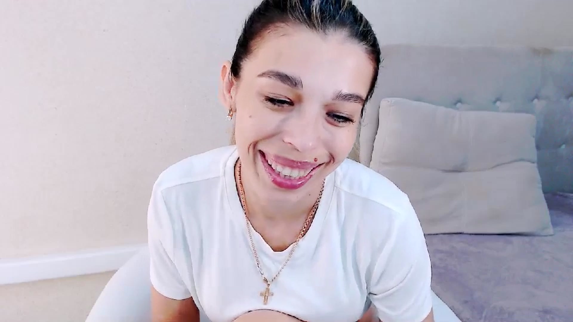 Gallery image thumbnail from MilanaGreen's myfreecams stream on, 08/31/2023, 14:03 image 19 of 20