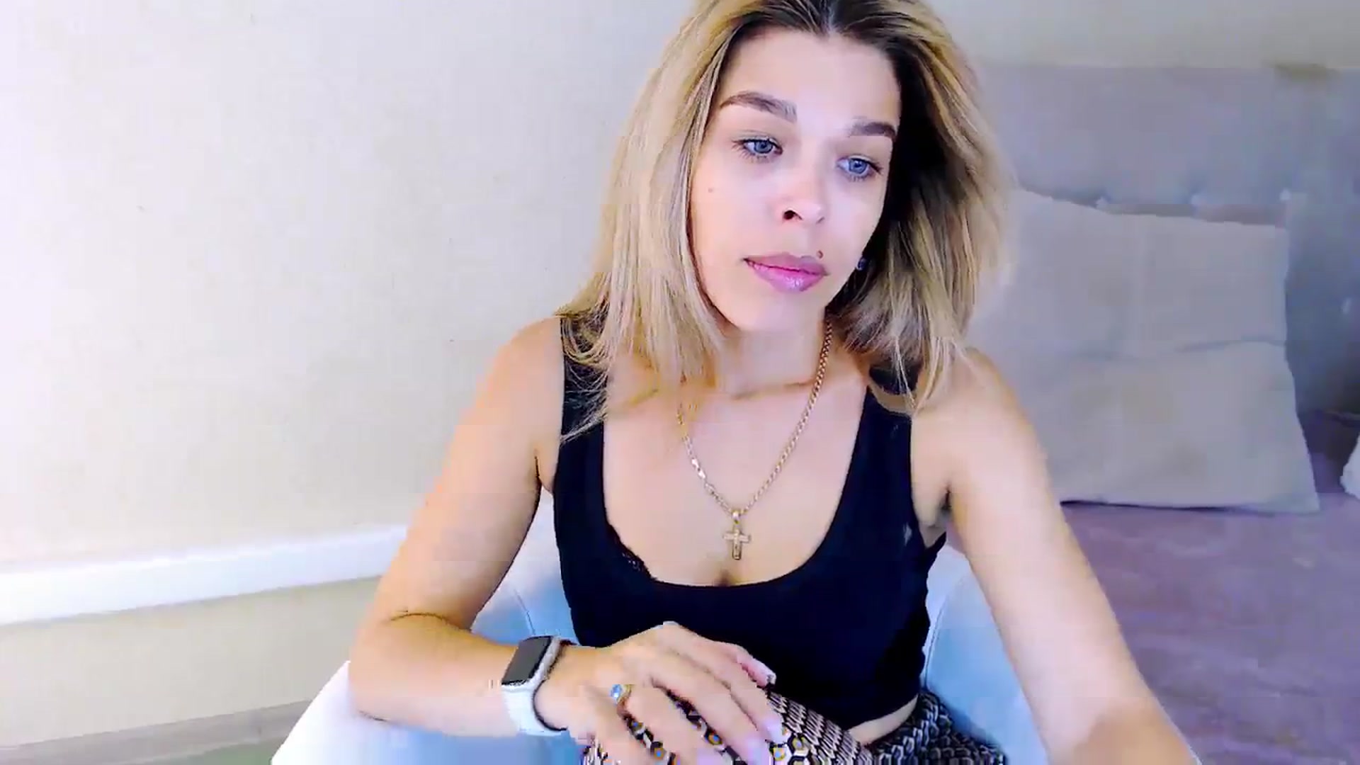 Gallery image thumbnail from MilanaGreen's myfreecams stream on, 09/02/2023, 12:30 image 5 of 20