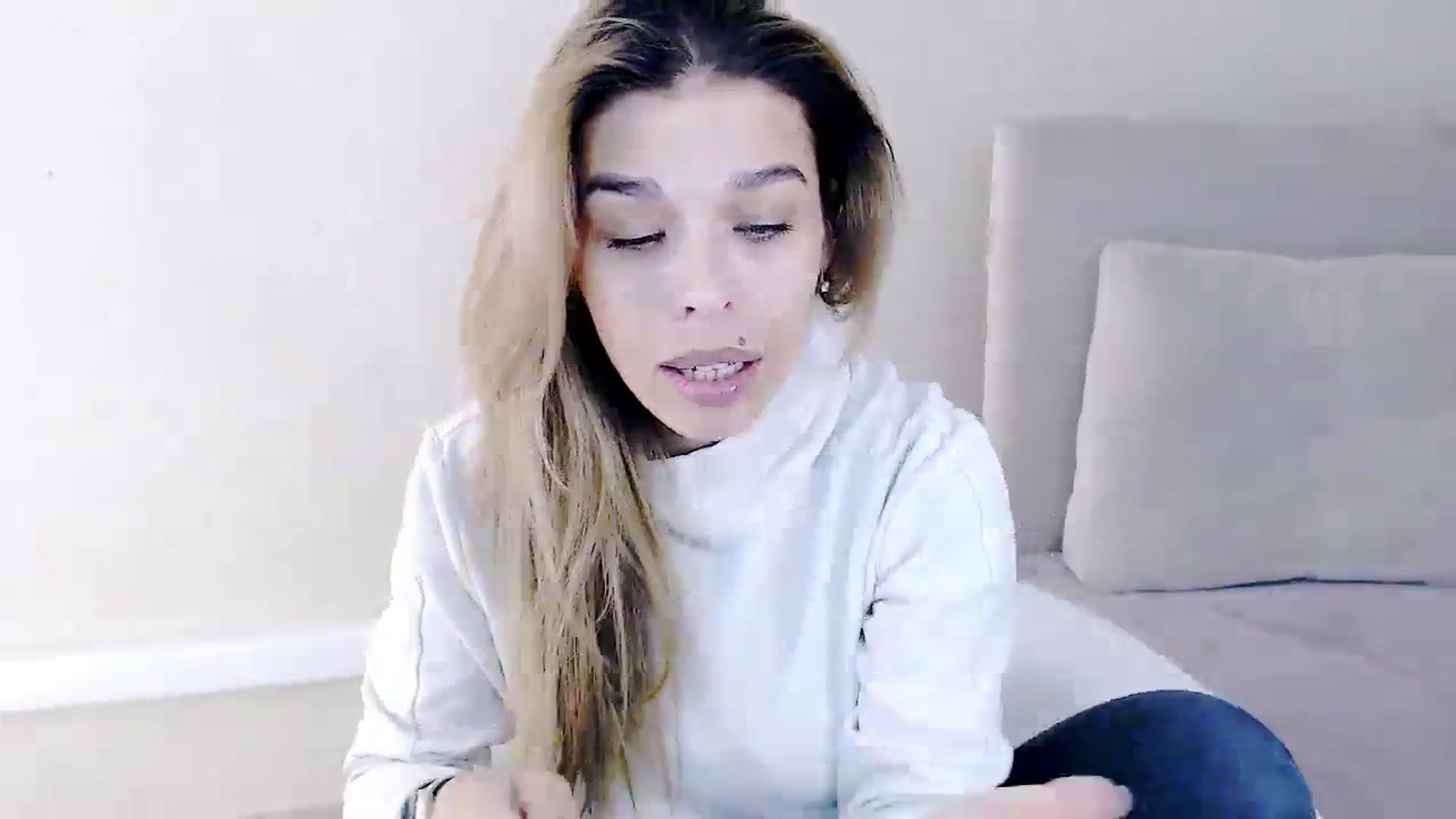 Gallery image thumbnail from MilanaGreen's myfreecams stream on, 09/13/2023, 12:25 image 15 of 20