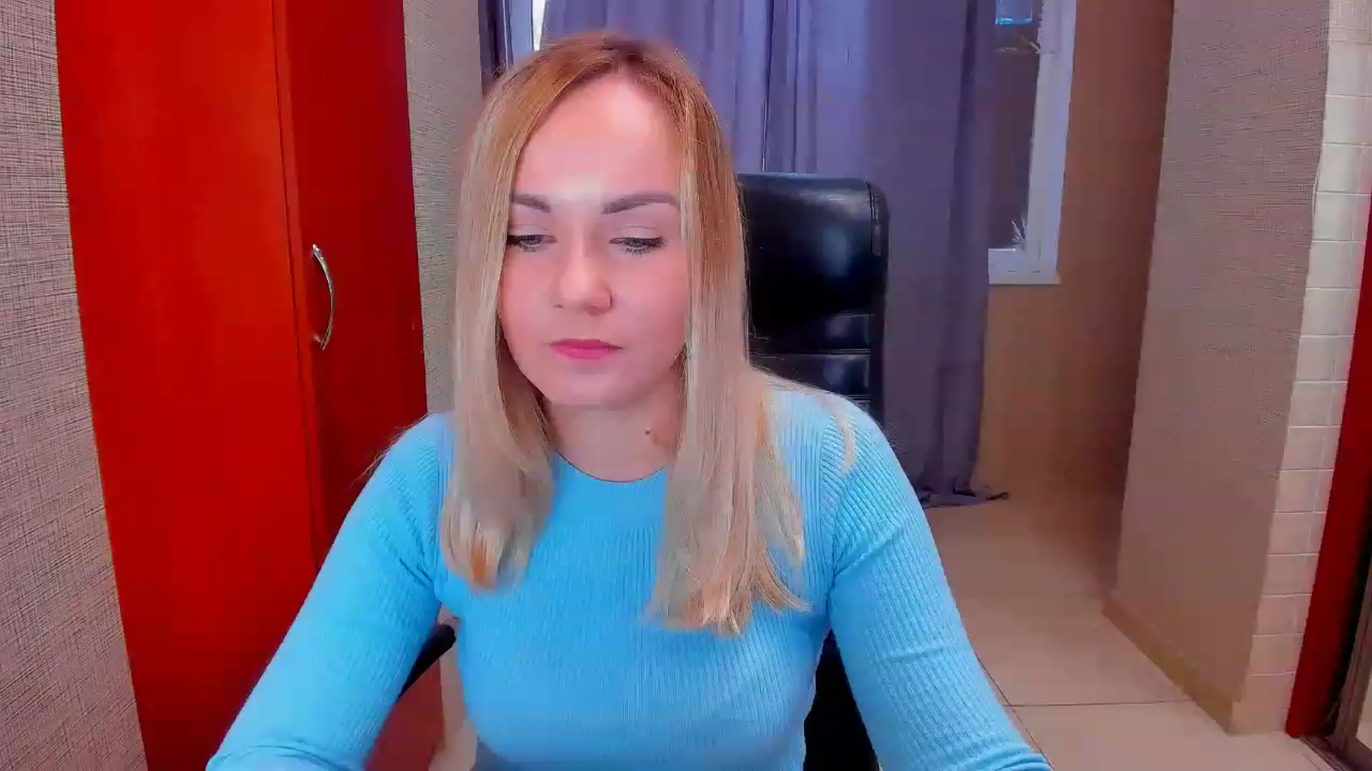 Gallery image thumbnail from MilanaLil's myfreecams stream on, 11/16/2022, 12:45 image 19 of 20