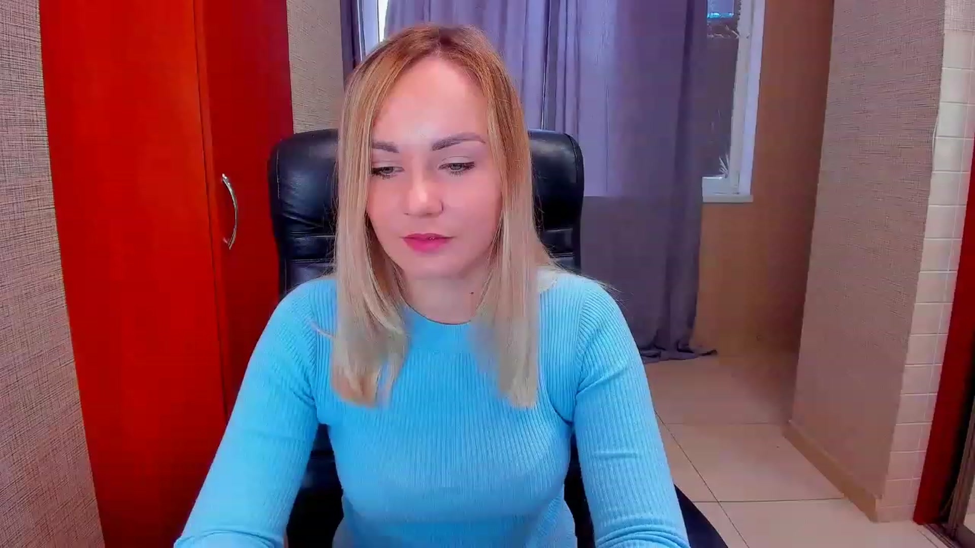 Gallery image thumbnail from MilanaLil's myfreecams stream on, 11/16/2022, 12:45 image 1 of 20