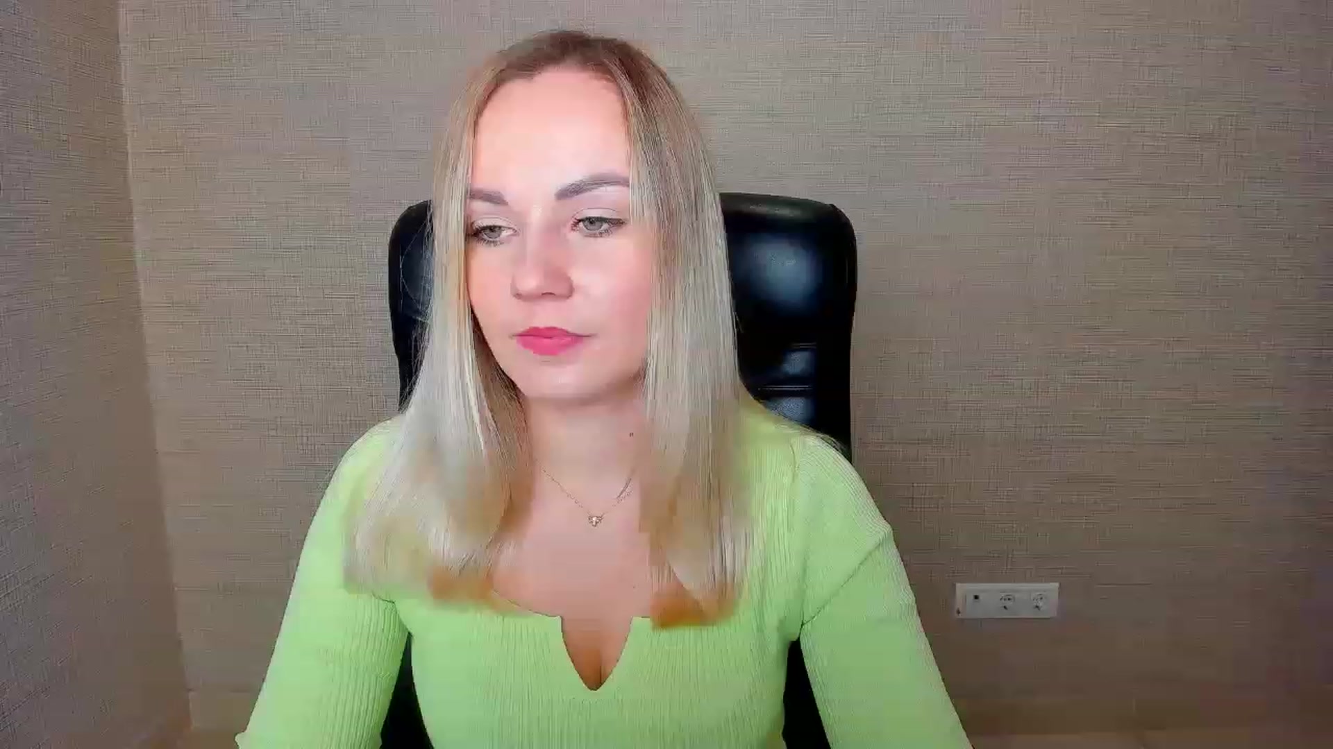 Gallery image thumbnail from MilanaLil's myfreecams stream on, 11/26/2022, 11:13 image 14 of 20