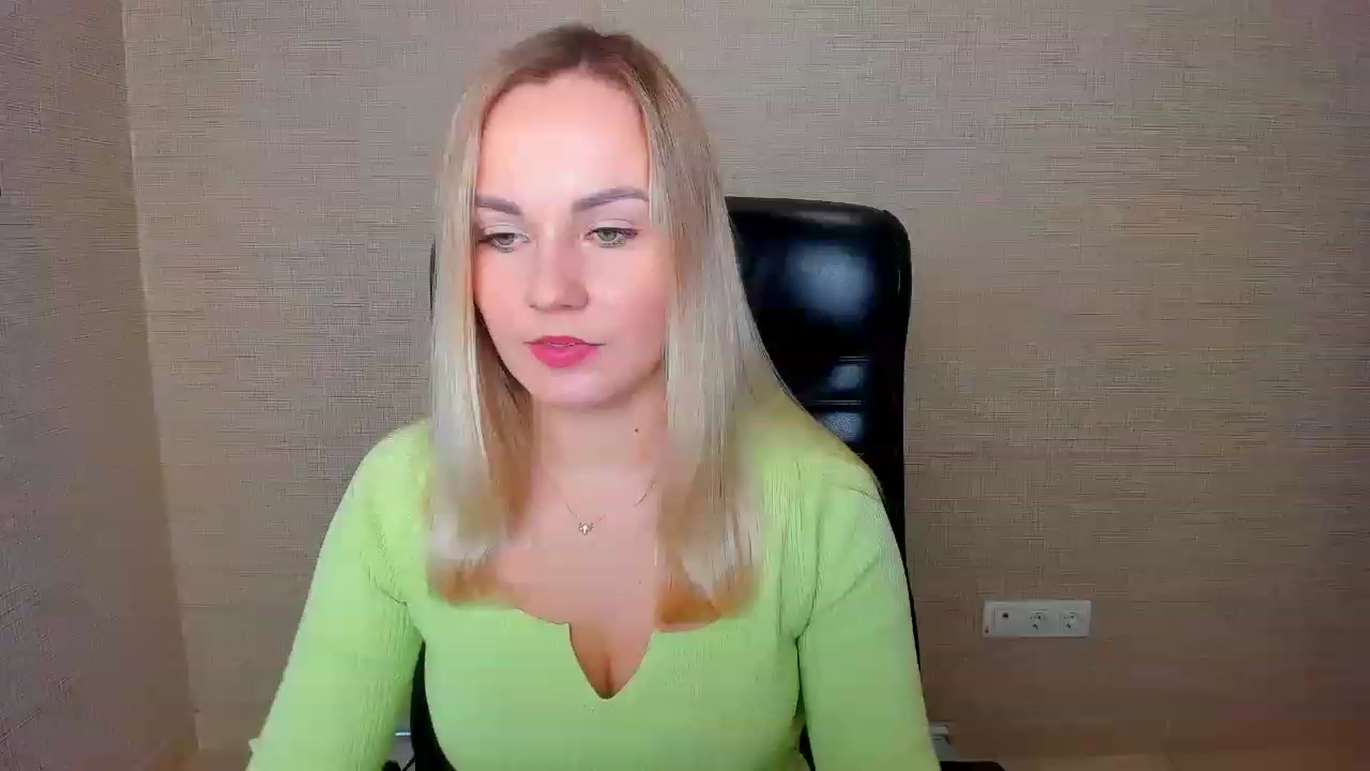 Gallery image thumbnail from MilanaLil's myfreecams stream on, 11/26/2022, 11:13 image 1 of 20
