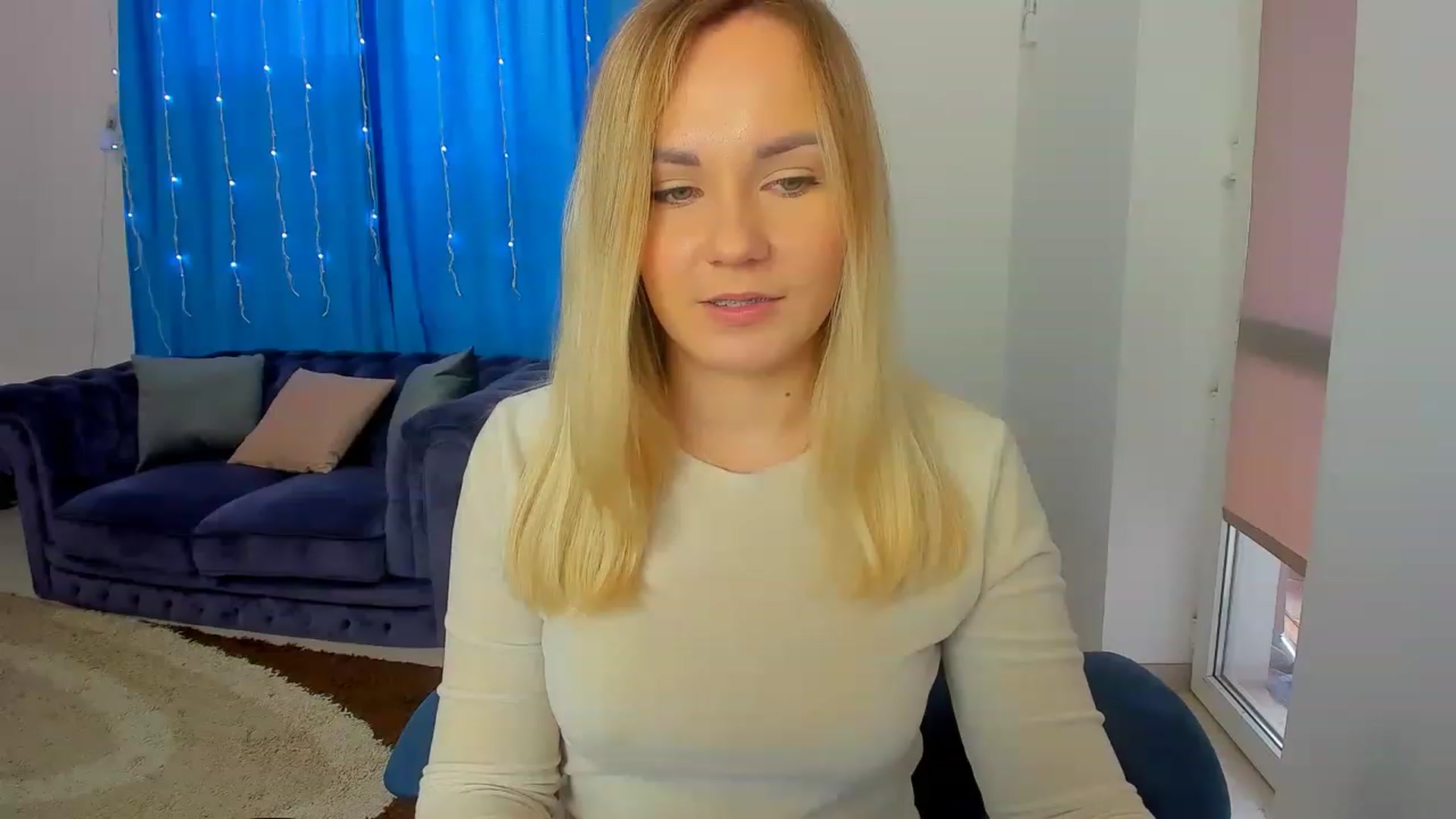 Gallery image thumbnail from MilanaLil's myfreecams stream on, 12/26/2022, 12:25 image 18 of 20