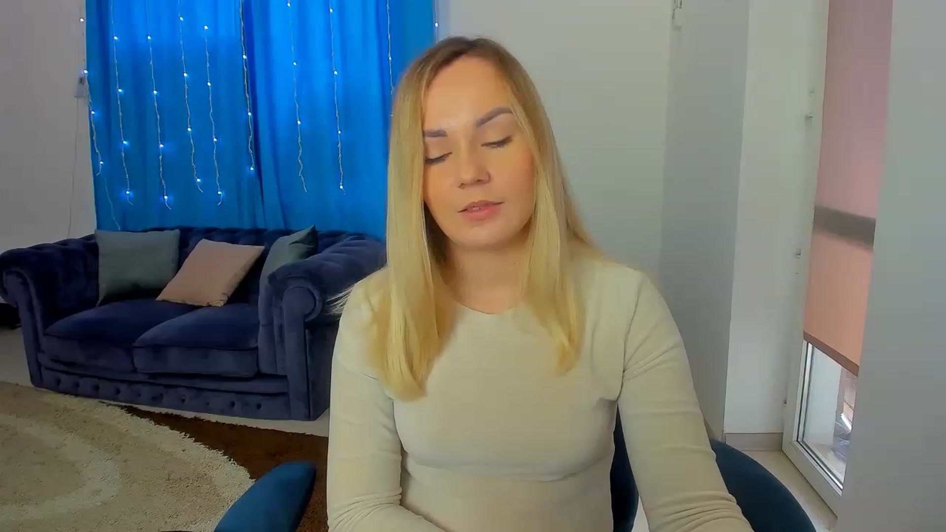 Gallery image thumbnail from MilanaLil's myfreecams stream on, 12/26/2022, 12:25 image 10 of 20