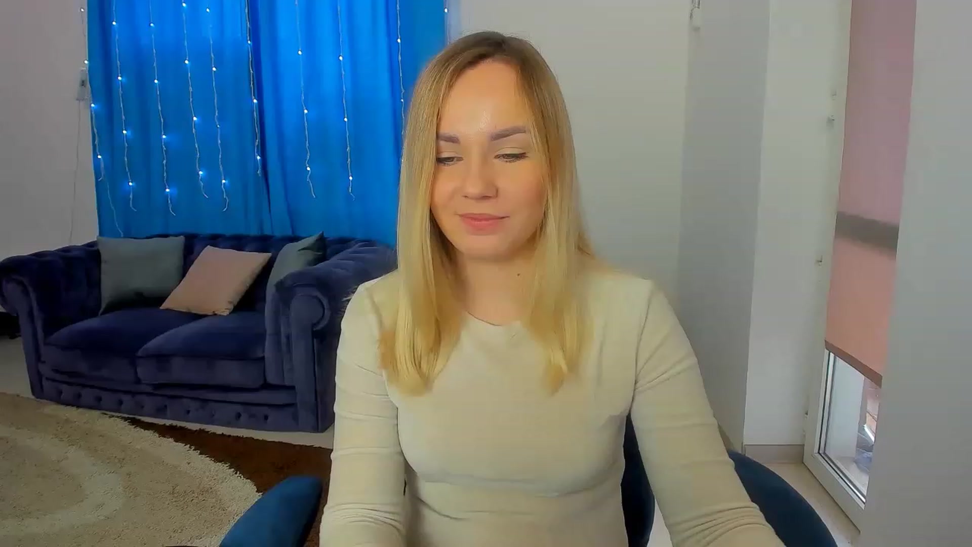 Gallery image thumbnail from MilanaLil's myfreecams stream on, 12/26/2022, 12:25 image 15 of 20